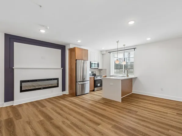 239 S Farragut St #101, Philadelphia, PA 19139