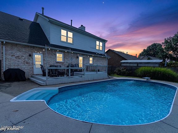 2nd image of 4809 Red Dawn Dr