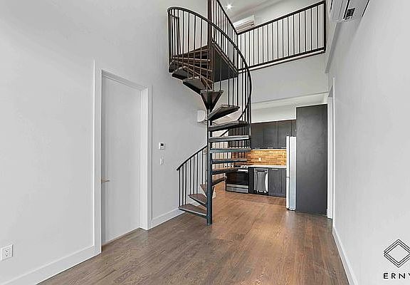 3rd image of 97 Varet St #4B