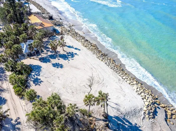 806 N Manasota Key Rd, Englewood, FL 34223