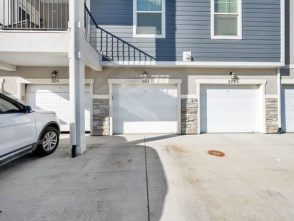3rd image of 1772 W Terra Vista Ln Unit 101