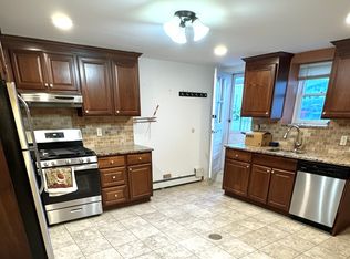 78 Farnham Ave #B1, Garfield, NJ 07026