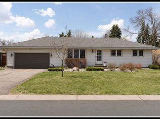 9395 Union Terrace Ln N, Maple Grove, MN 55369