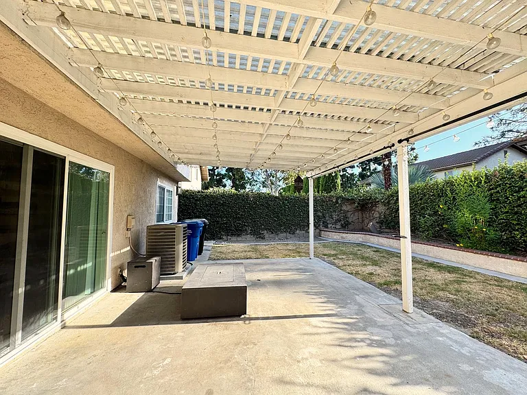 16419 Bear Meadow Cir — Photo 44