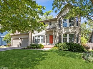 11005 Cottonwood St, Lenexa, KS 66215