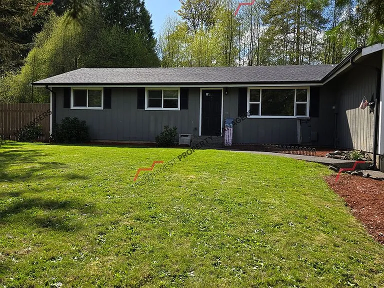 212 Galaxie Rd — Photo 2