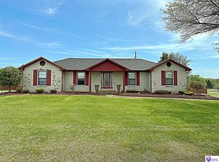 283 Mile Ln, Campbellsville, KY 42718