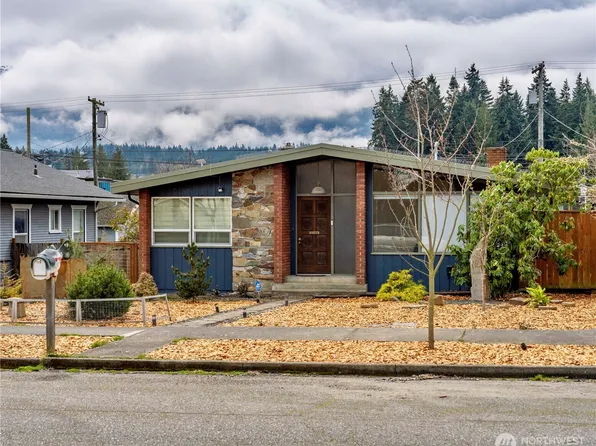 626 E Georgiana Street, Port Angeles, WA 98362