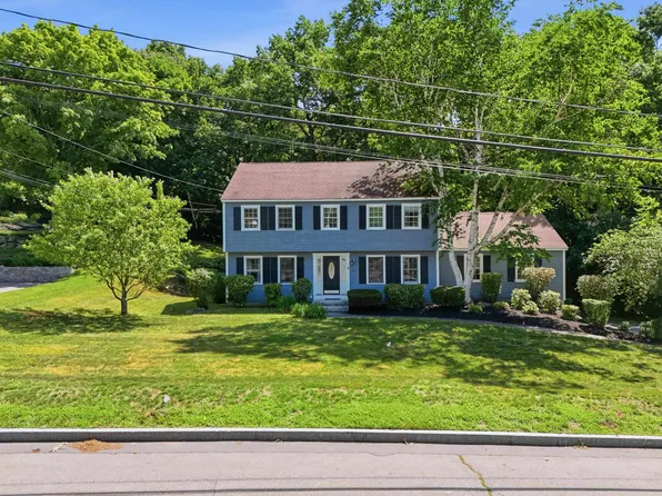 101 Currier Drive, Manchester, NH 03104