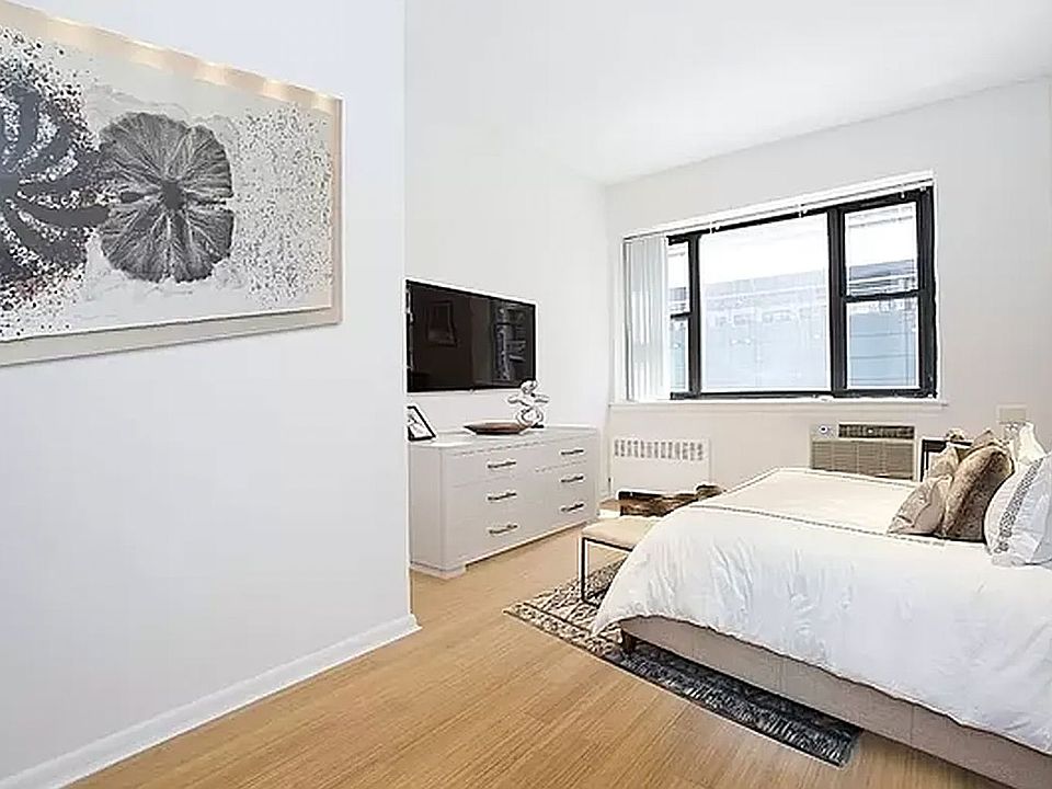 1st image of 314 W 58th St #1AB