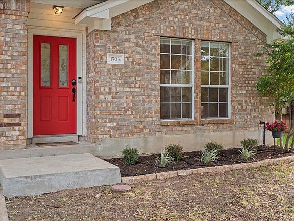 4th image of 1703 Fast Filly Ave