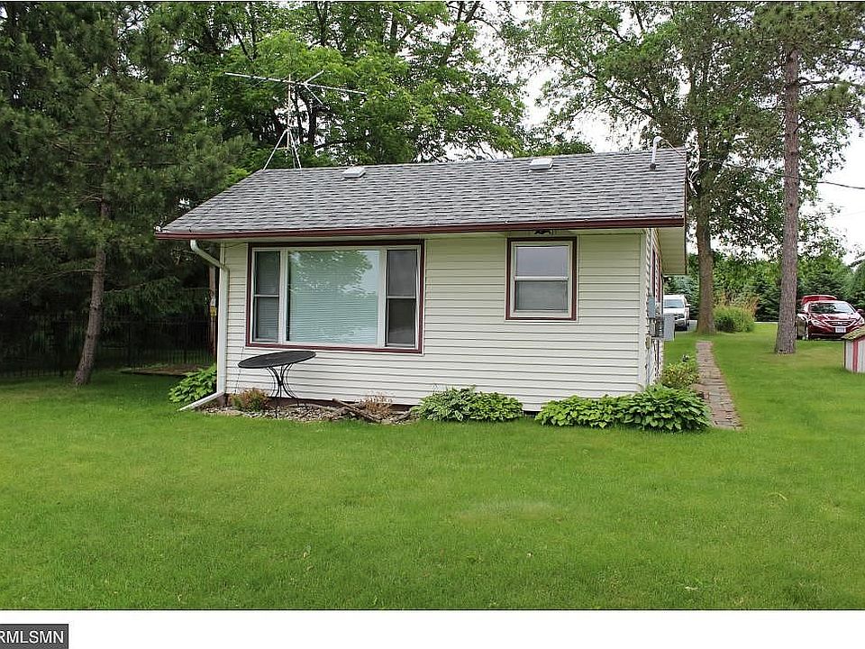 1st image of 769 Horse Lake Ln