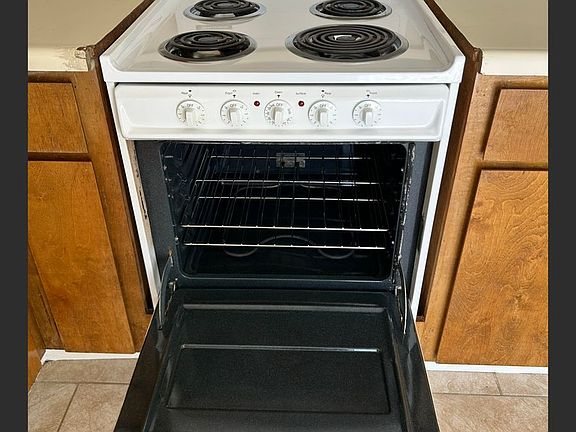 2nd image of 3010-3026 7th St #3020