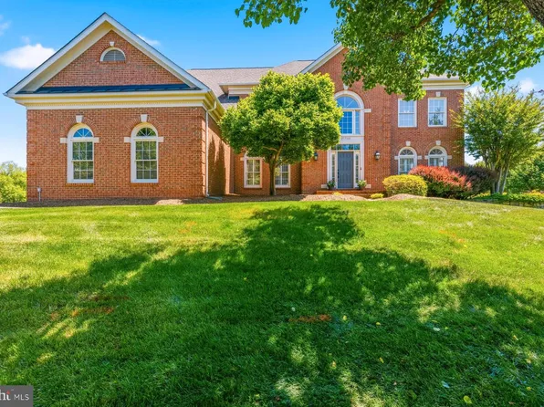 21930 Bellair Ct, Ashburn, VA 20147