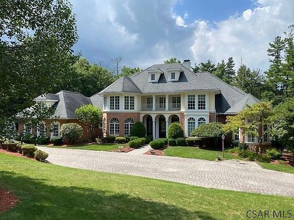 2nd image of 174 Whispering Pines Ln