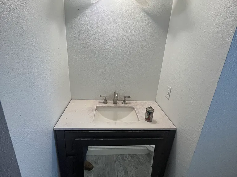 2217 Waterford Rd #1 — Photo 9