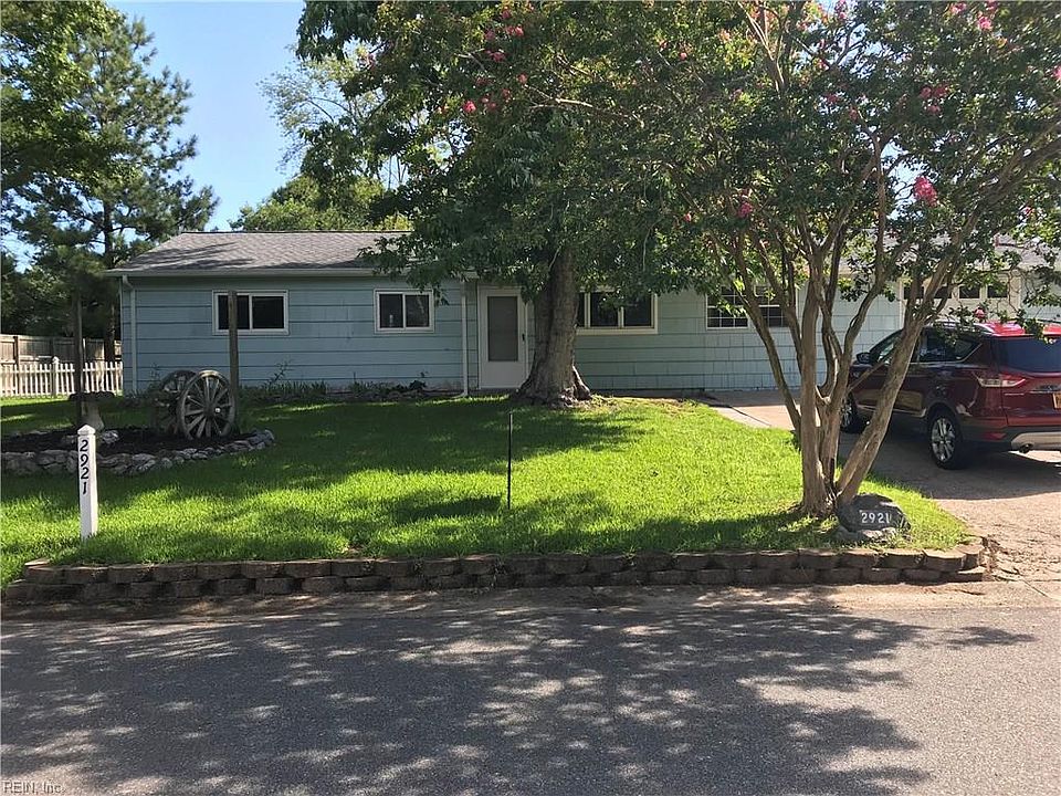 1st image of 2921 Cessna Dr