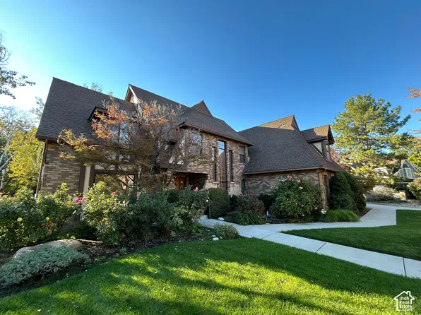 8376 S Red River Rd, Sandy, UT 84093