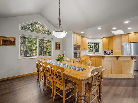 3rd image of 18130 Mount Baker Ln #4