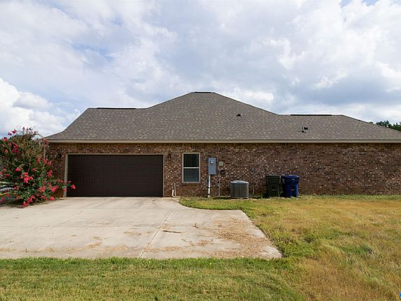 4th image of 108 Birch Falls Dr