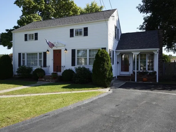 40 Carron Ln, Oxford, MA 01540