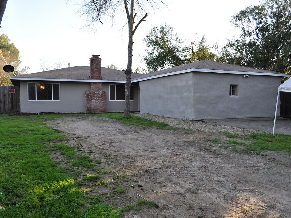 1st image of 9276 Loma Ln