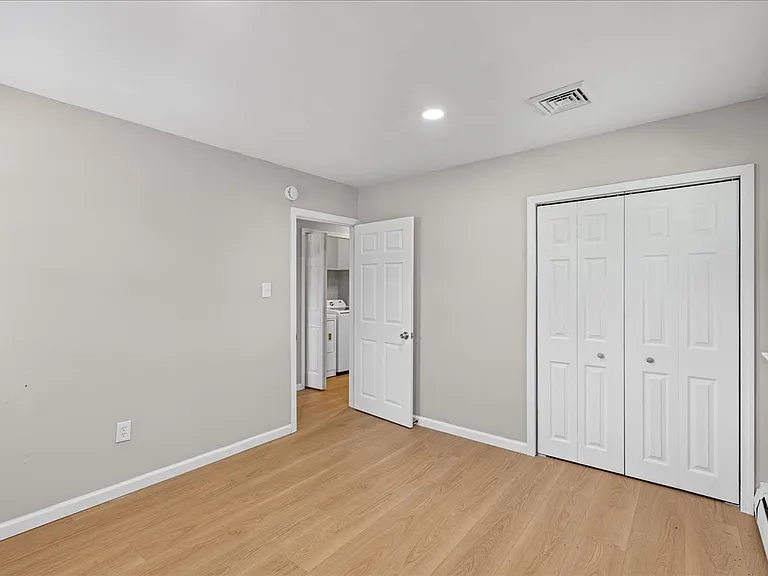 1 Spruce Ln — Photo 20