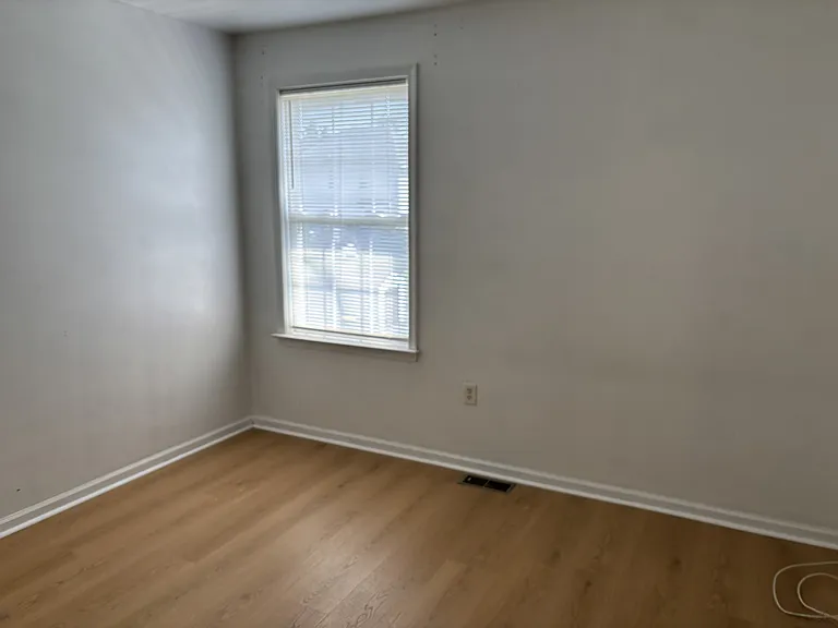 112 Covington Pl — Photo 2