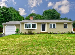 11 Denver Ave, Warren, RI 02885