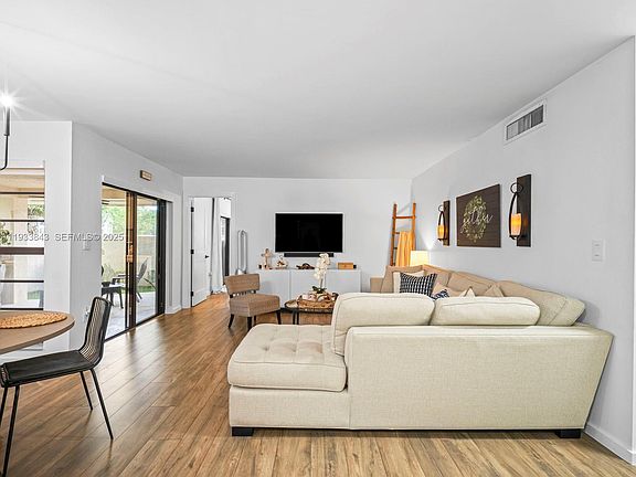 4th image of 9010 SW 125th Ave #G110