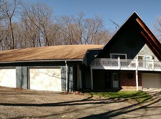 132 Apple Tree Ln, Friedens, PA 15541