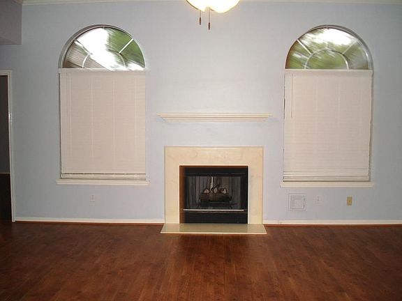 2nd image of 15138 Red Cedar Cove Ln
