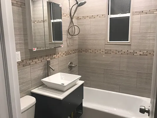 Rented by Modern Spaces | media 23