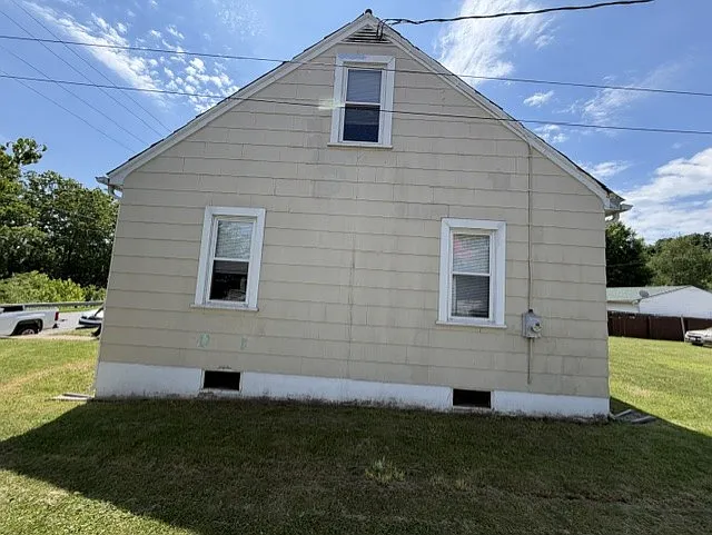 306 Front Ave — Photo 25