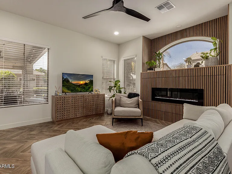 10502 E Posada Ave — Photo 18