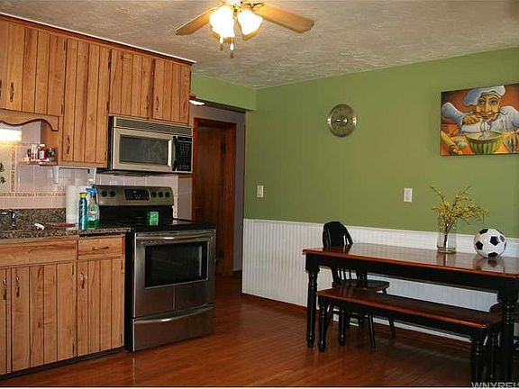 2nd image of 2434 Parker Blvd