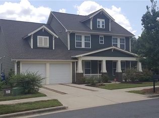 17304 Lake Path Dr, Cornelius, NC 28031