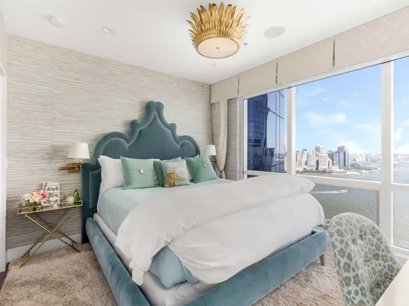 77 Hudson Street image 18 of 35