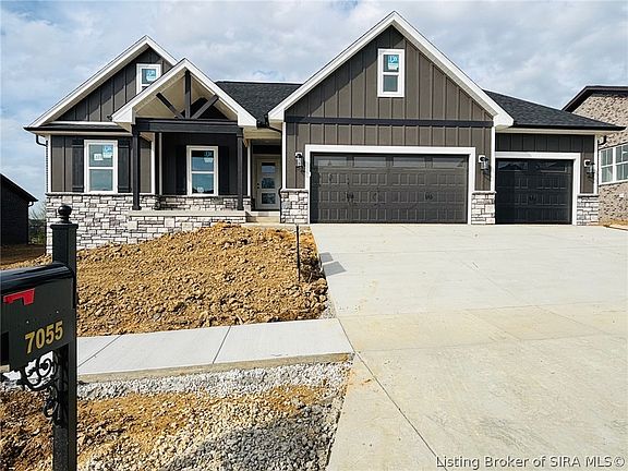 3rd image of 7055 Oaken Lane #225
