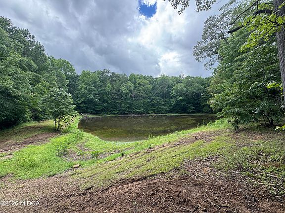 3rd image of 3413 Dames Ferry Rd