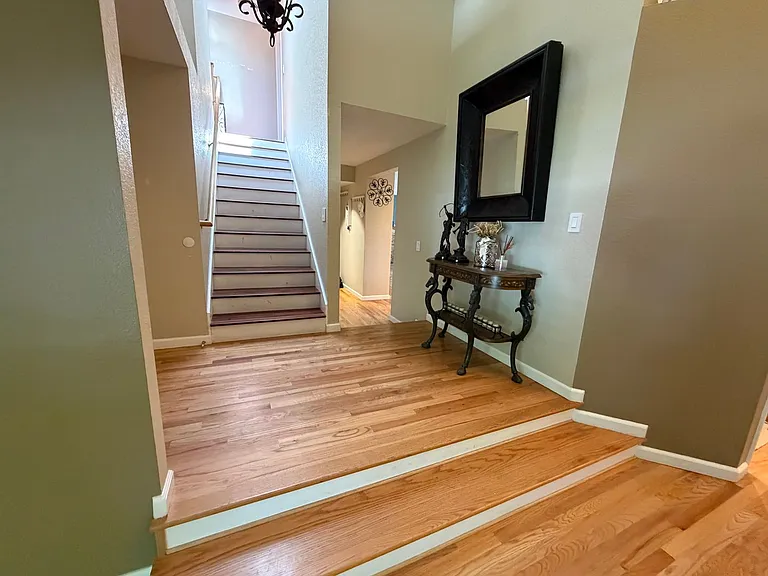 3113 Sweet Clover St — Photo 4