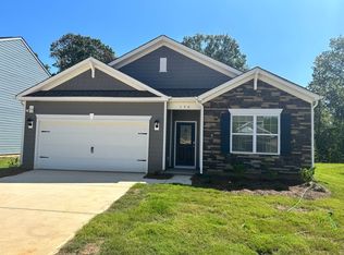 136 Scotsway Ct, Troutman, NC 28166