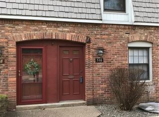 516 Carriage Cir, Pittsburgh, PA 15205
