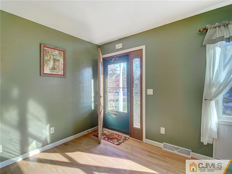 514 Tavern Rd, Howell, NJ 07731 Zillow