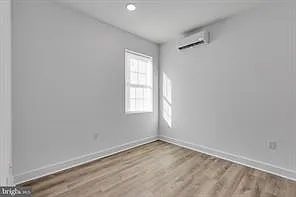 715 W Cumberland St #5 — Photo 4