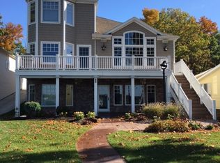 760 Ln 375 Crooked Lk, Angola, IN 46703
