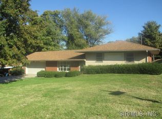 1100 Ostle Dr, Collinsville, IL