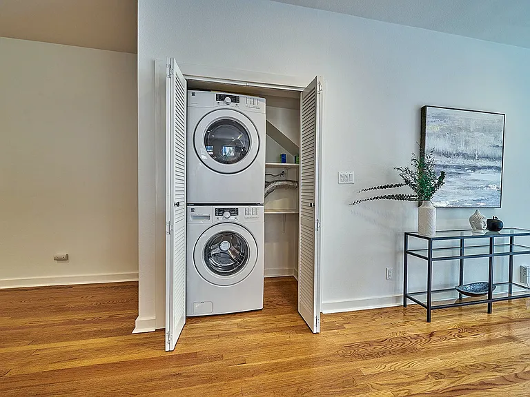 Washer/Dryer
