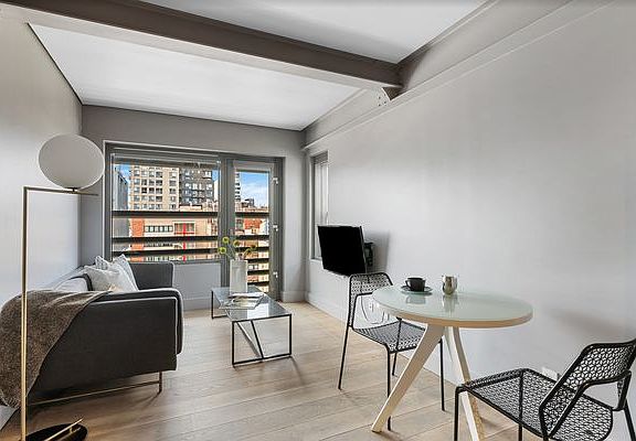 3rd image of 119 Orchard St #80