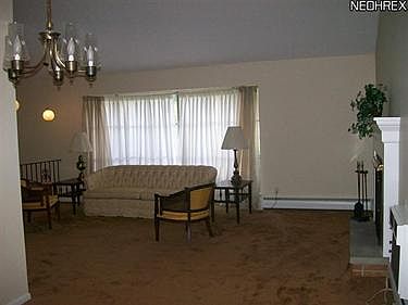 4th image of 5128 Berkshire Dr